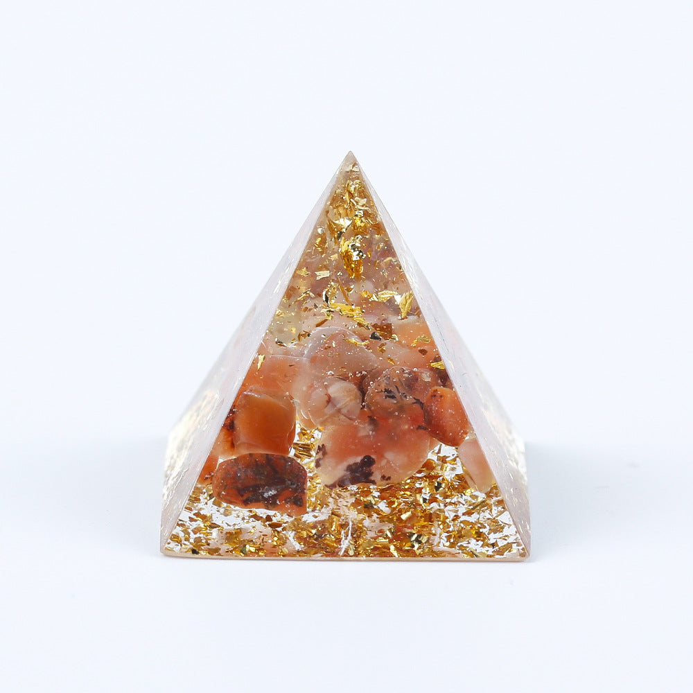 Crystal Epoxy Gravel Pyramid Ornaments