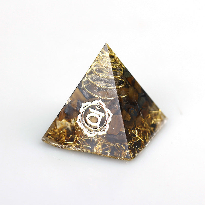 Crystal Gravel Pyramid Epoxy Ornaments