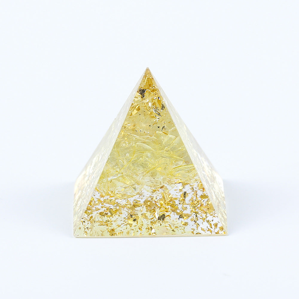 Crystal Epoxy Gravel Pyramid Ornaments