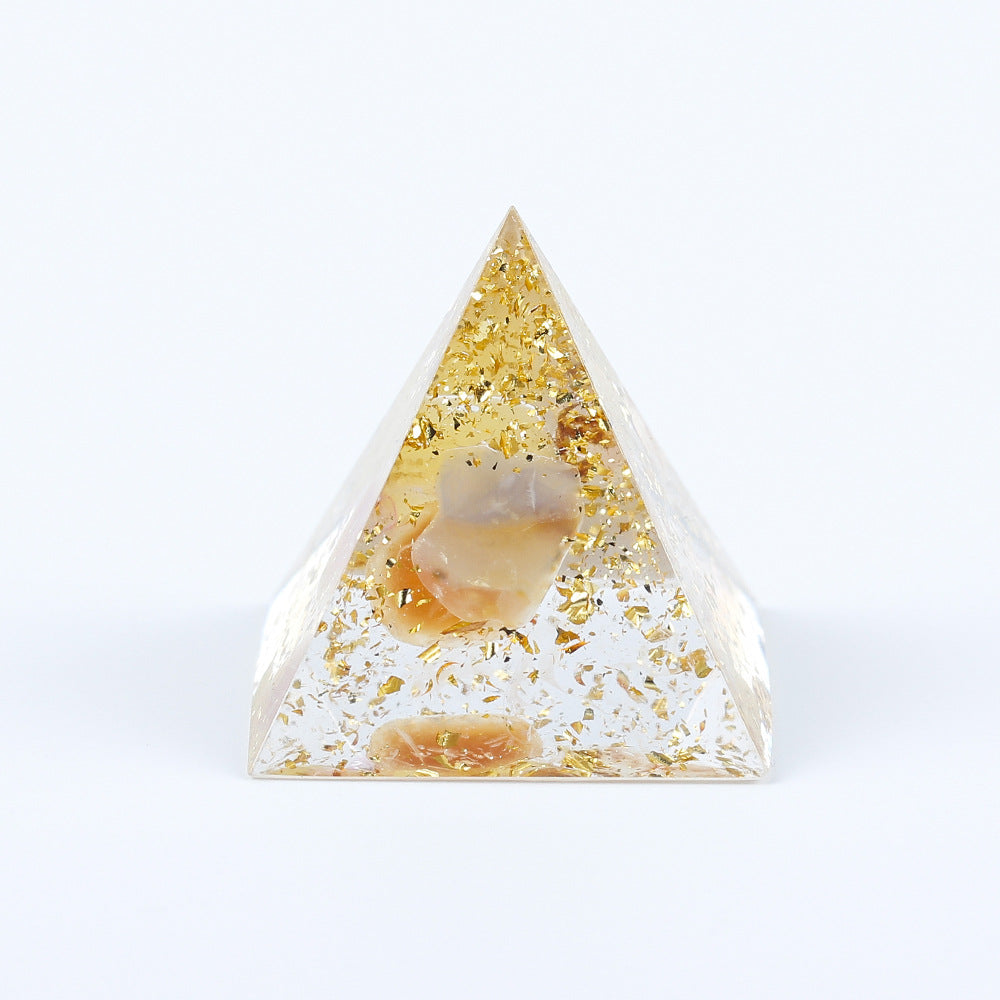Crystal Epoxy Gravel Pyramid Ornaments