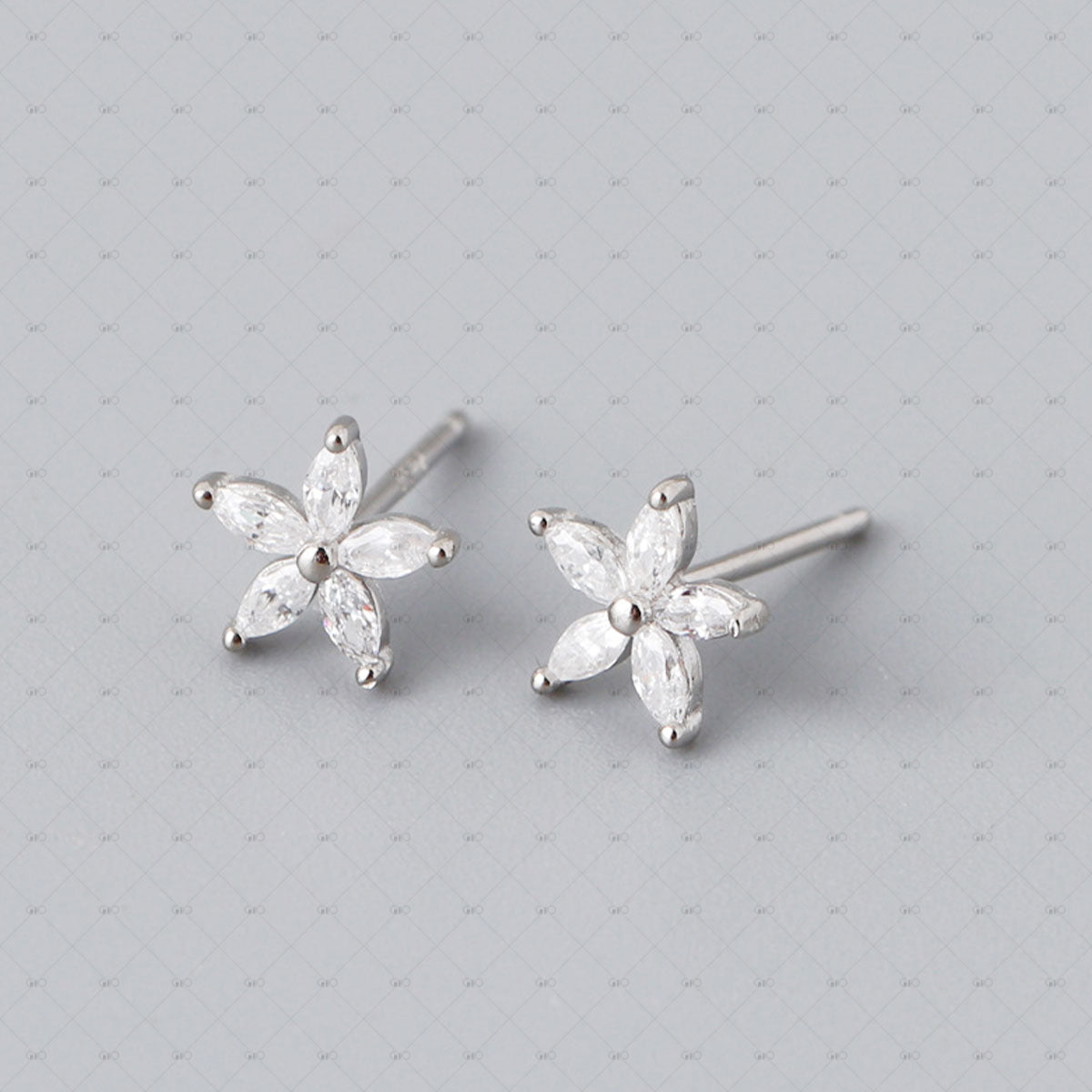 S925 Silver Plum Blossom Marquise Zircon Earrings