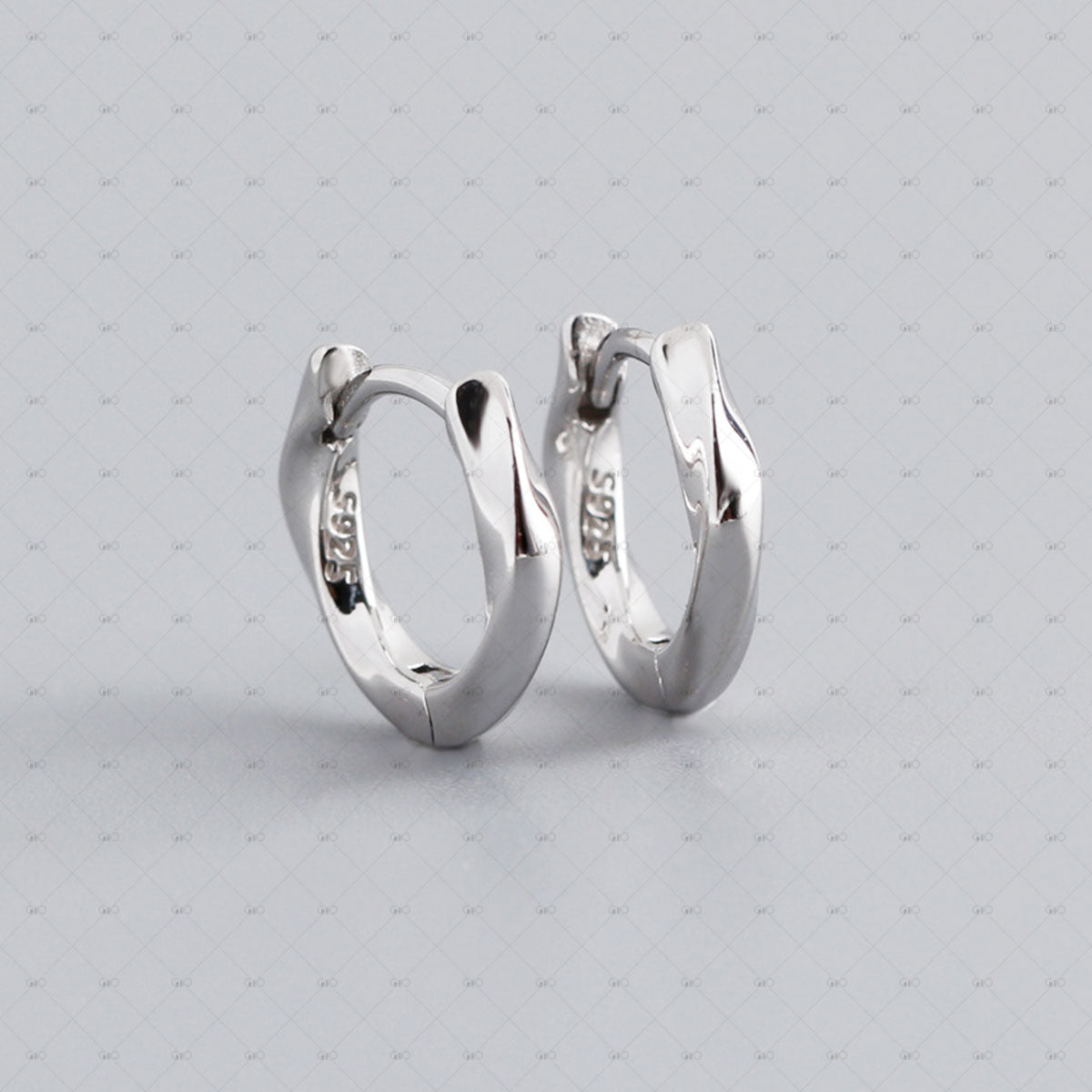 S925 Silver Geometric Shape Round Earrings