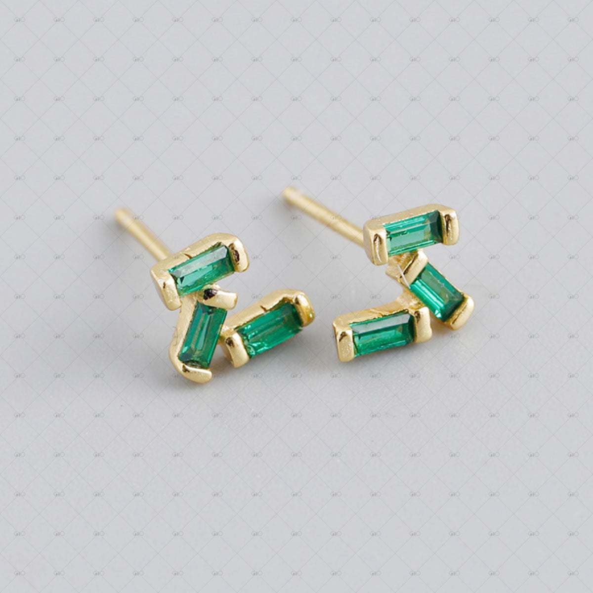 S925 Silver Small Square Colored Zirconia Earrings